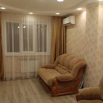 Сдается 1-комнатная квартира, 38 м²