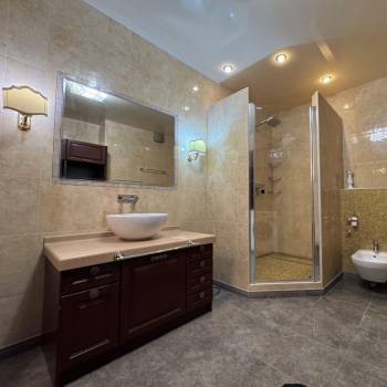 Сдается Многокомнатная квартира, 120 м²