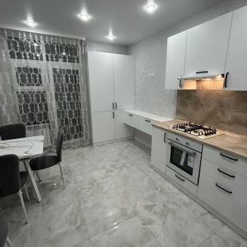 Сдается 1-комнатная квартира, 35 м²