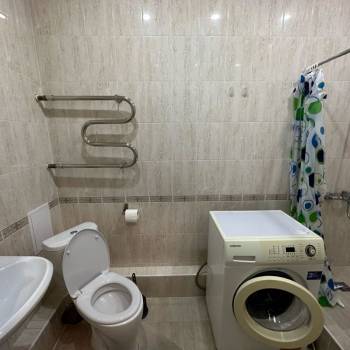 Продается 1-комнатная квартира, 37,18 м²