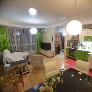 Сдается 2-х комнатная квартира, 56 м²