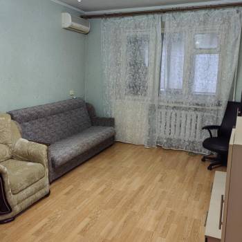 Сдается 1-комнатная квартира, 39 м²