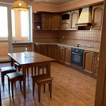 Сдается Многокомнатная квартира, 123 м²