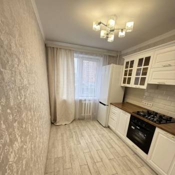 Продается 2-х комнатная квартира, 55,8 м²