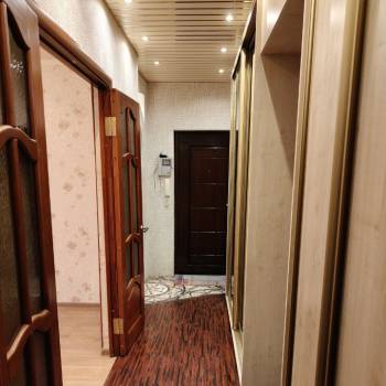 Продается Многокомнатная квартира, 82,7 м²