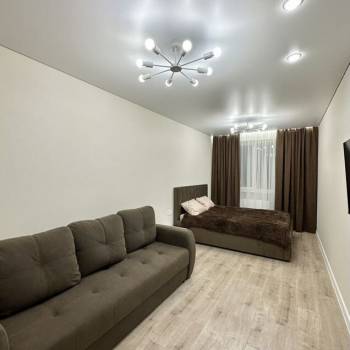 Сдается 1-комнатная квартира, 46 м²