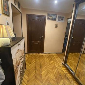 Продается 3-х комнатная квартира, 54,3 м²