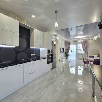 Продается Дом, 194 м²