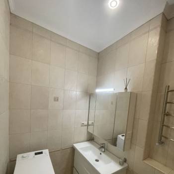 Сдается 1-комнатная квартира, 45 м²