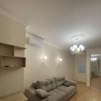 Сдается 1-комнатная квартира, 45 м²