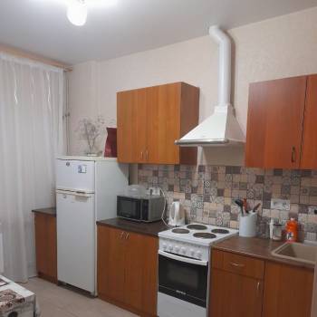 Сдается 1-комнатная квартира, 39 м²
