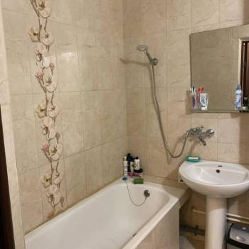 Сдается 1-комнатная квартира, 40 м²