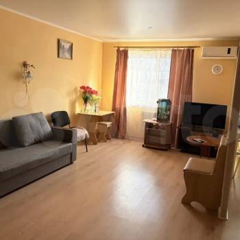 Сдается 1-комнатная квартира, 37 м²