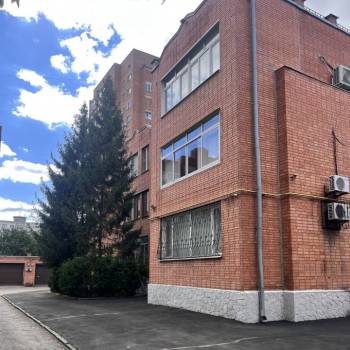 Продается 3-х комнатная квартира, 101,9 м²