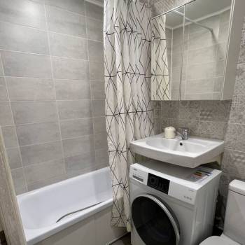 Продается 1-комнатная квартира, 32 м²