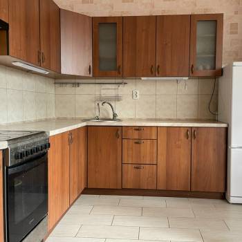 Сдается 1-комнатная квартира, 46 м²