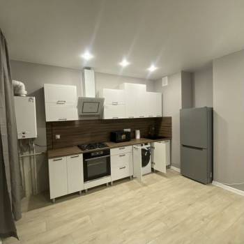 Сдается 2-х комнатная квартира, 62 м²