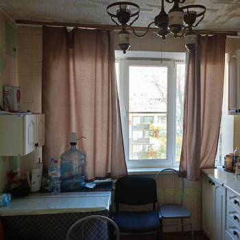 Продается 3-х комнатная квартира, 57 м²