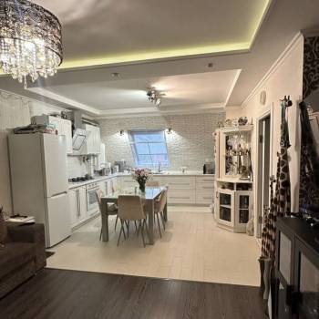 Продается 3-х комнатная квартира, 80 м²