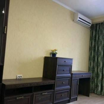 Сдается 1-комнатная квартира, 34 м²