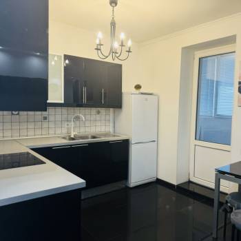 Сдается 1-комнатная квартира, 44 м²