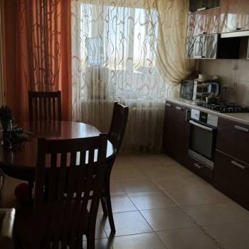 Продается 3-х комнатная квартира, 82 м²