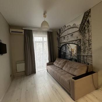 Продается 1-комнатная квартира, 30 м²