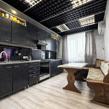 Продается 3-х комнатная квартира, 63 м²