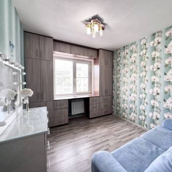 Продается 3-х комнатная квартира, 63 м²