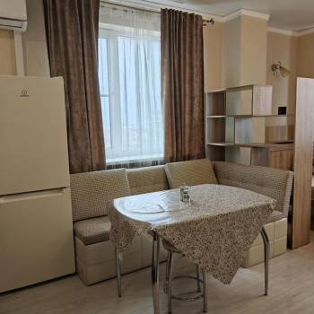Сдается 1-комнатная квартира, 37 м²