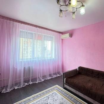 Сдается 1-комнатная квартира, 35 м²