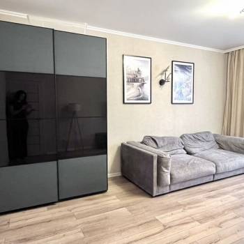 Сдается Многокомнатная квартира, 64 м²