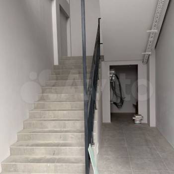 Сдается Нежилое помещение, 320 м²