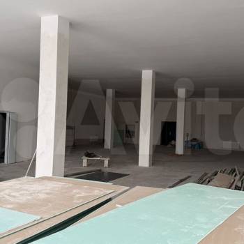 Сдается Нежилое помещение, 320 м²