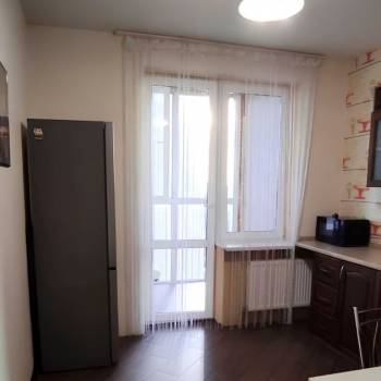 Сдается 1-комнатная квартира, 40 м²