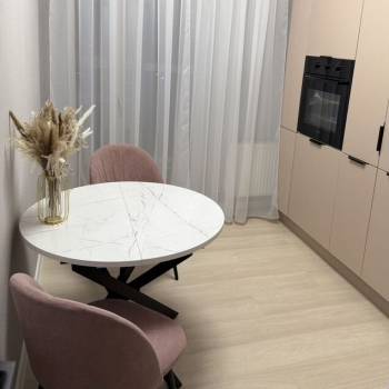 Сдается 1-комнатная квартира, 39 м²