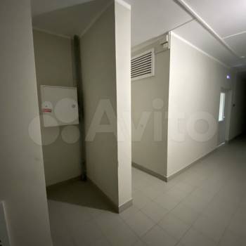 Продается 1-комнатная квартира, 40 м²