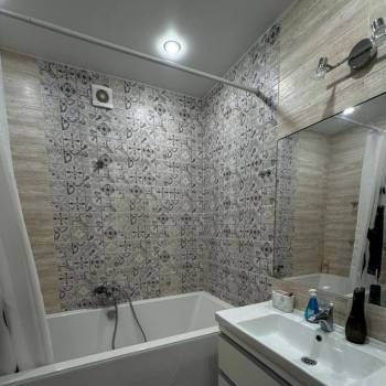 Продается 1-комнатная квартира, 47,2 м²