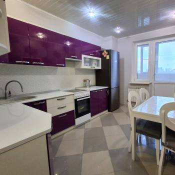 Продается 3-х комнатная квартира, 90 м²