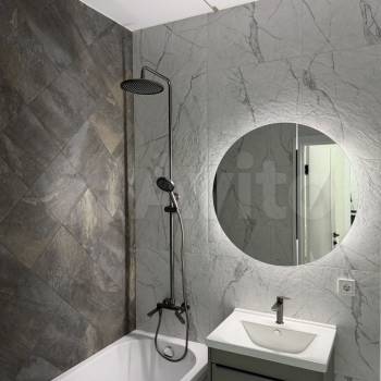 Продается 1-комнатная квартира, 47 м²