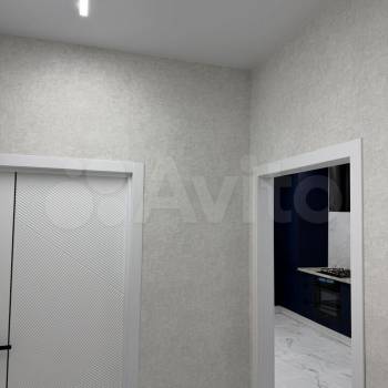 Продается 1-комнатная квартира, 47 м²
