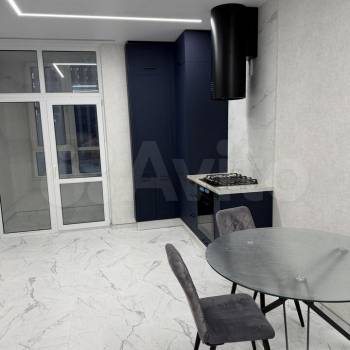 Продается 1-комнатная квартира, 47 м²