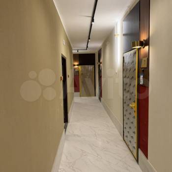 Продается 1-комнатная квартира, 47 м²