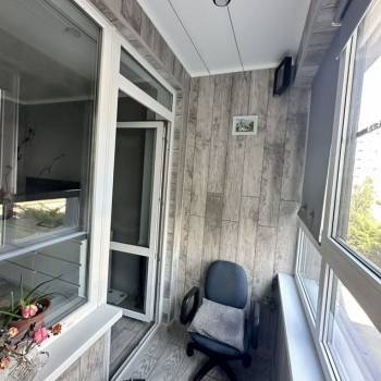 Продается 1-комнатная квартира, 50 м²