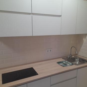 Сдается 1-комнатная квартира, 43 м²