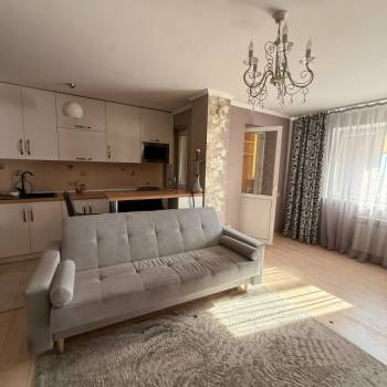 Сдается 1-комнатная квартира, 35 м²