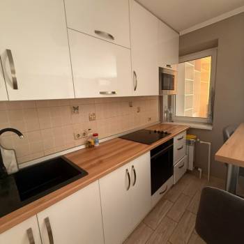 Сдается 1-комнатная квартира, 35 м²