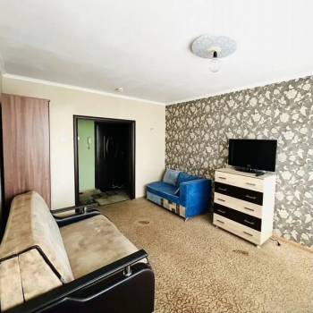 Продается 1-комнатная квартира, 39 м²