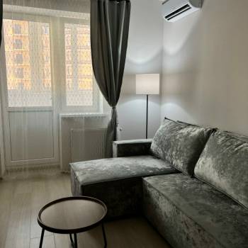 Сдается 1-комнатная квартира, 35 м²