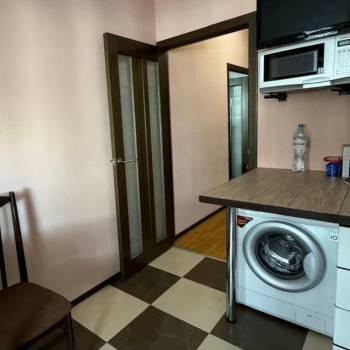 Сдается 1-комнатная квартира, 42,7 м²